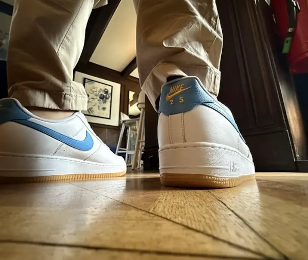 Nike sneakers 25 jaar fundaments